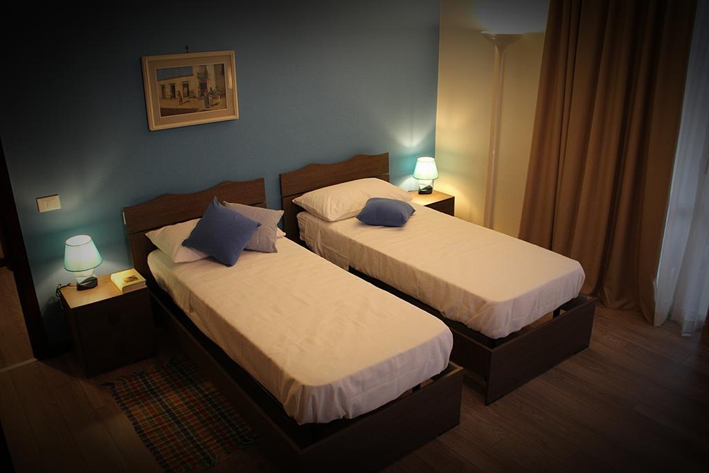 B&B Casa Grant Παλέρμο Δωμάτιο φωτογραφία